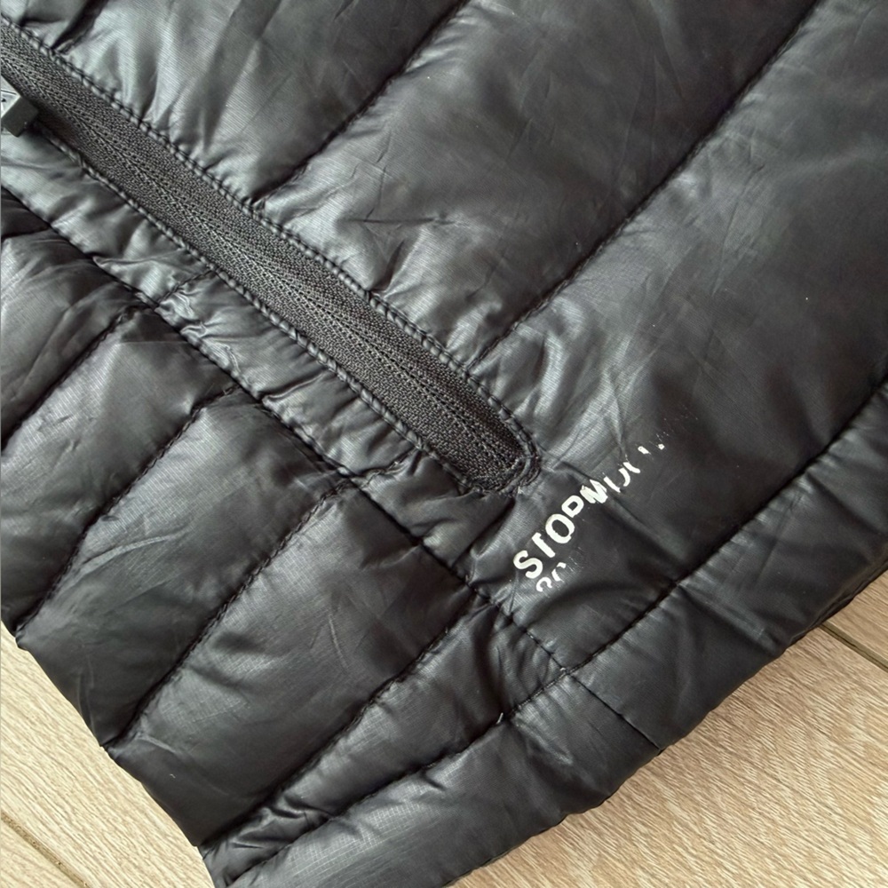 Eddie Bauer Down Puffer Vest in Black Women’s Size Medium - Picture 6 of 11